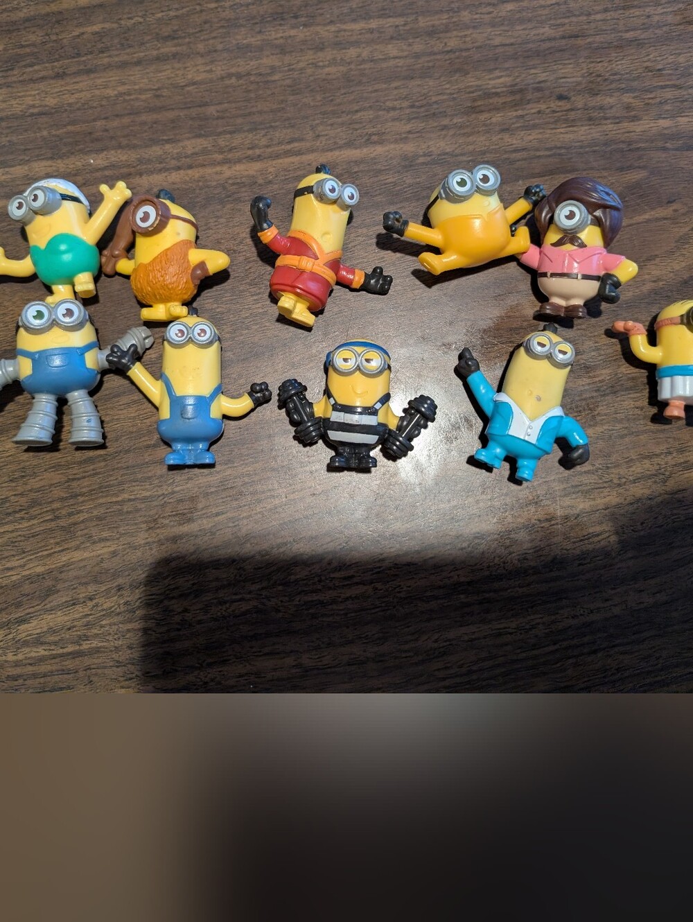 Minions Assorted Yellow Character Toy Figures - Set of 10